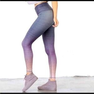 Niyama Sol Magic Hour Ombre Legging Size Medium
